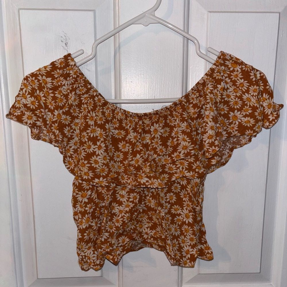 Forever 21 Brown Floral Cropped Blouse